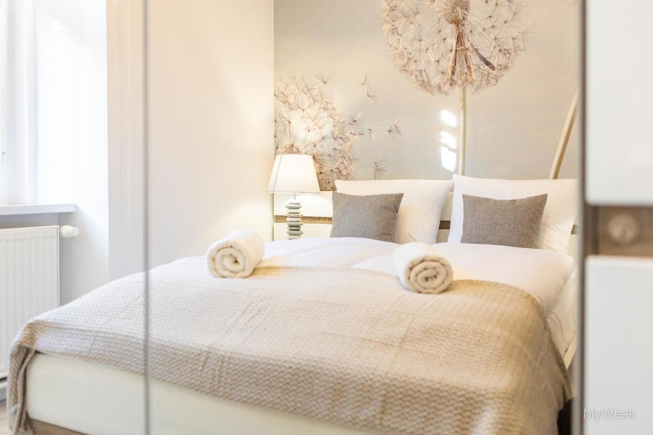 Apartament Z Historia, Klahra Myweek Ladek-Zdroj Luaran gambar