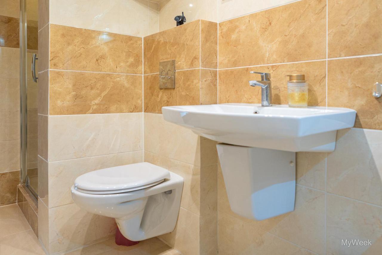 Apartament Z Historia, Klahra Myweek Ladek-Zdroj Luaran gambar